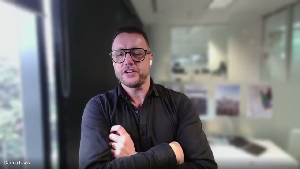 Darren Lewis